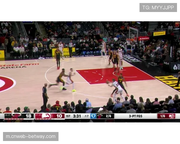 希罗三分10中8贡献33分 热火外线火力依赖其无球跑动投射